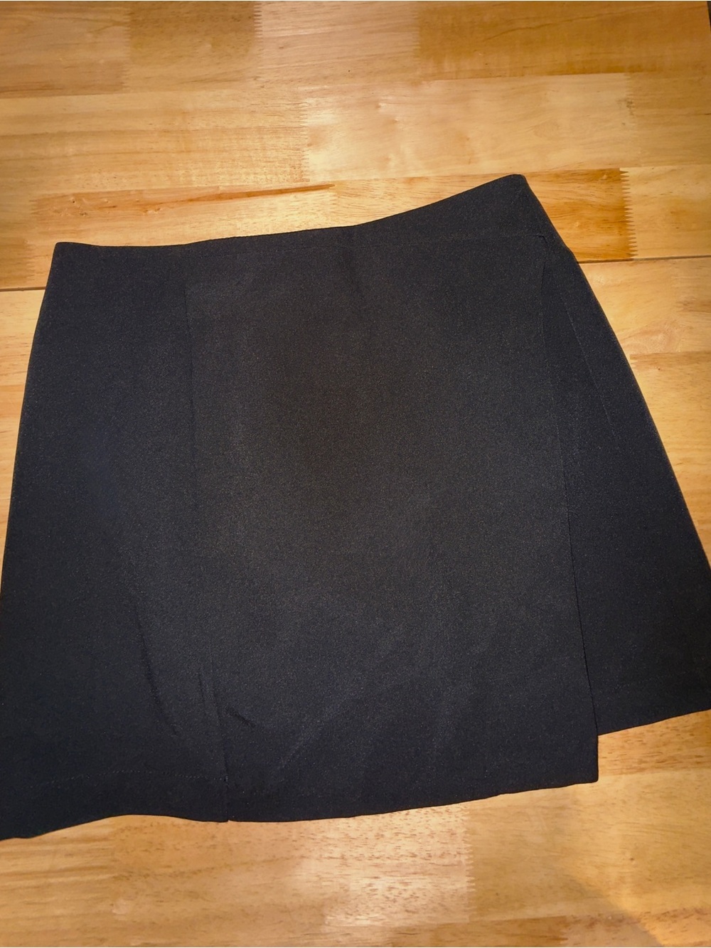 Montaeu NWT Asymmetrical Black Solid Mini Women's Skirt Size Small Zipper Y2K